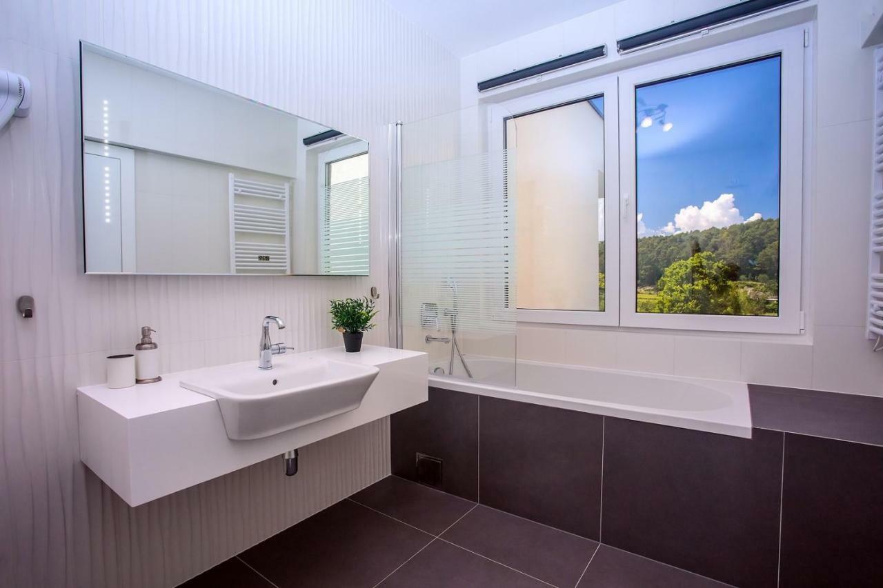 Villa Agava With Heated Pool, Jacuzzi, Sauna, Gym, 4 En-Suite Bedrooms Gata 외부 사진